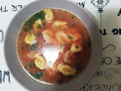 Ciorba cu tortellini